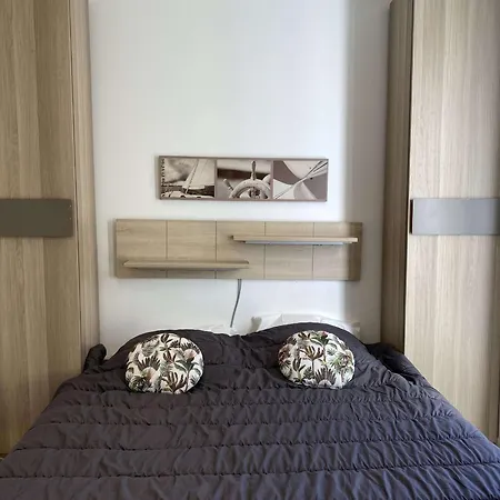 T2 Lumineux Avec Terrasse Et Climatisation - Fr-1-553-253 شقة